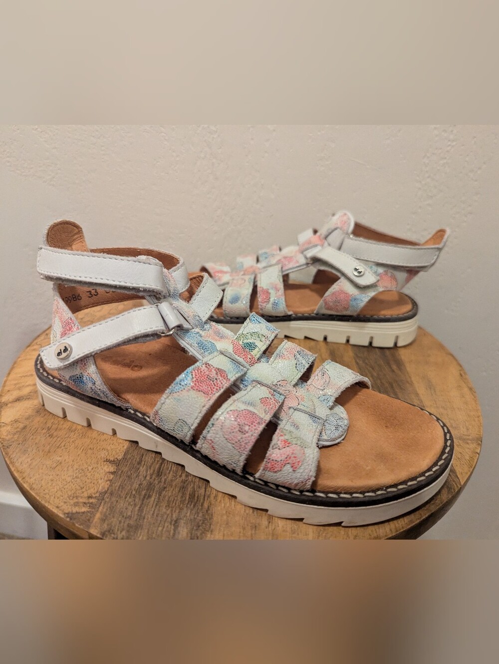 Froddo Girls Floral Multicolor Gladiator Sandals (SIZE 33/1.5-2)